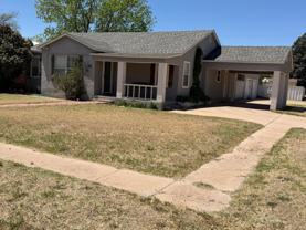 1700 S Avenue B - Photo 1 of 1