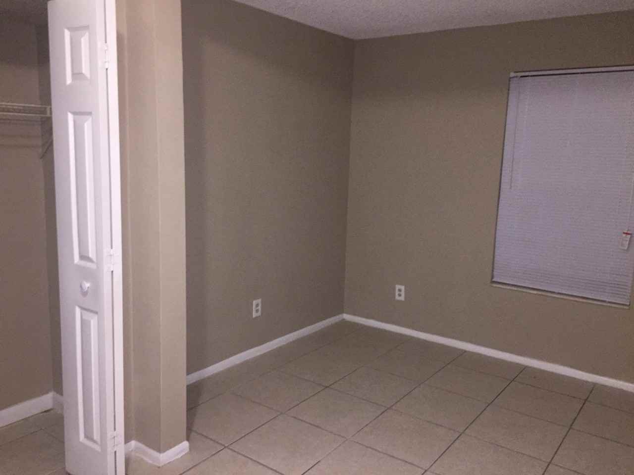 830 Sky Lake Cir - Photo 2 of 5