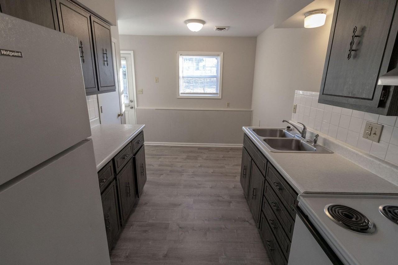 2916 Leeway Dr #A - Photo 7 of 25