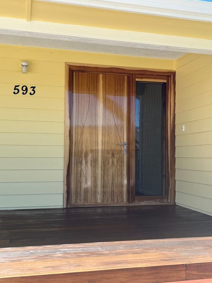 593 Oak Knoll Dr - Photo 2 of 23