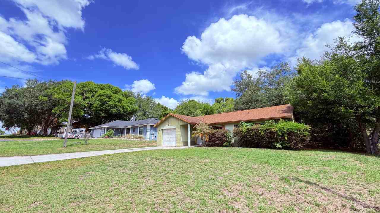 104 E Osceola St - Photo 6 of 47