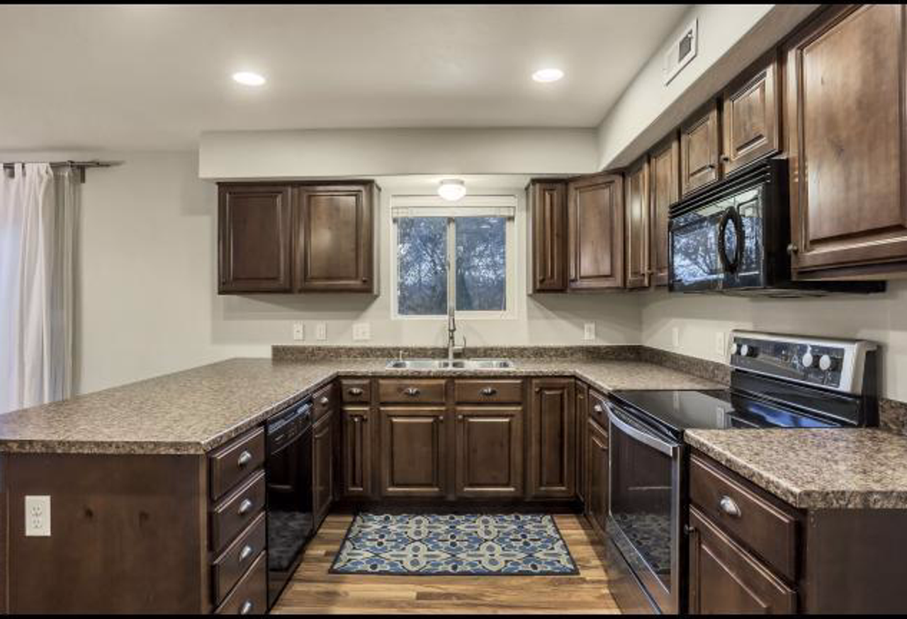 1880 S Weeping Willow Way - Photo 7 of 19