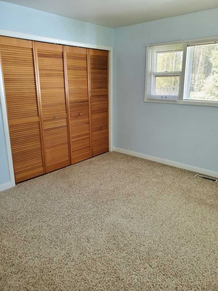 4616 Titan Ter - Photo 3 of 14