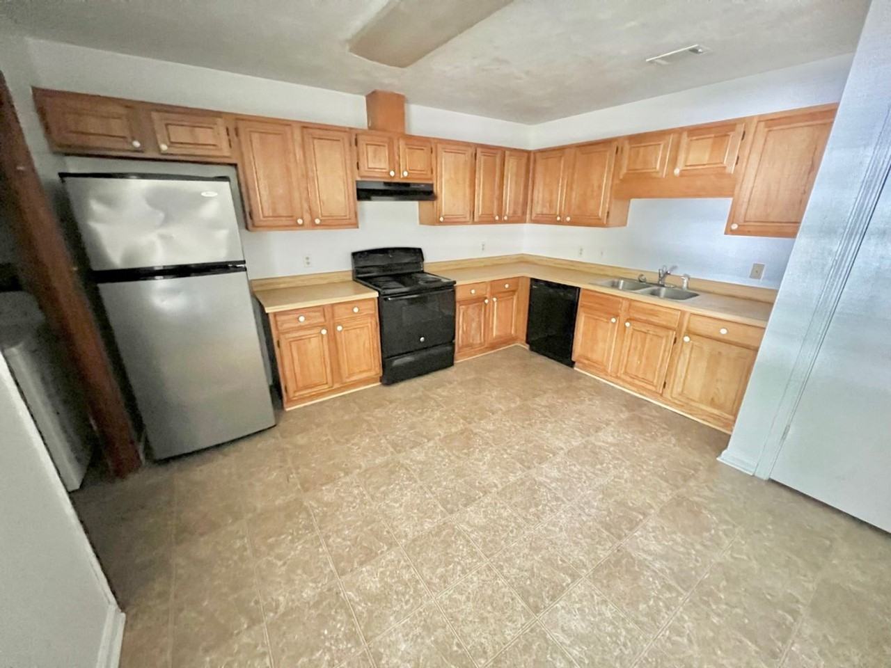 5602 Lumberjack Ln - Photo 2 of 4