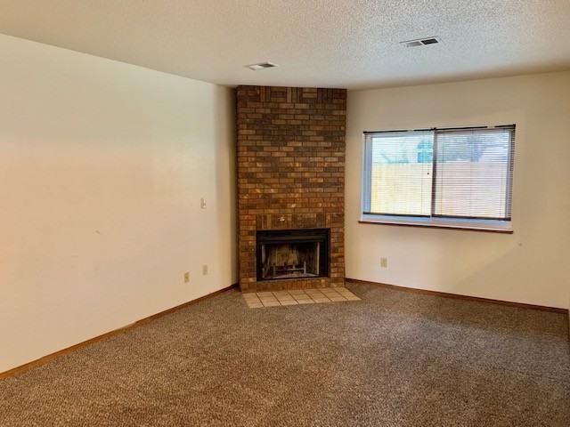 5809 18th St - Photo 6 of 12