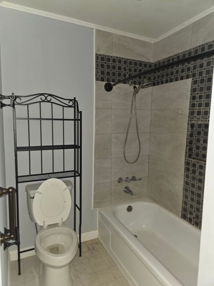2215 Hillcrest Ave #5F - Photo 5 of 9