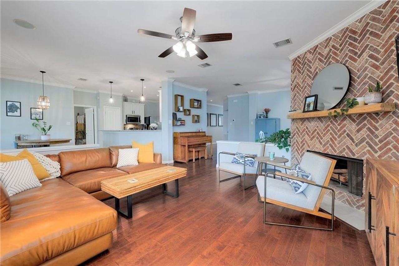 1705 Azalea Dr - Photo 3 of 27