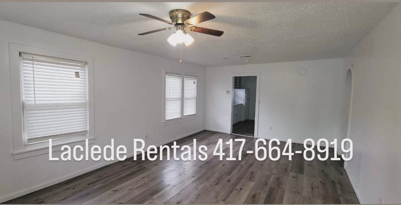 501 Hood St - Photo 2 of 9