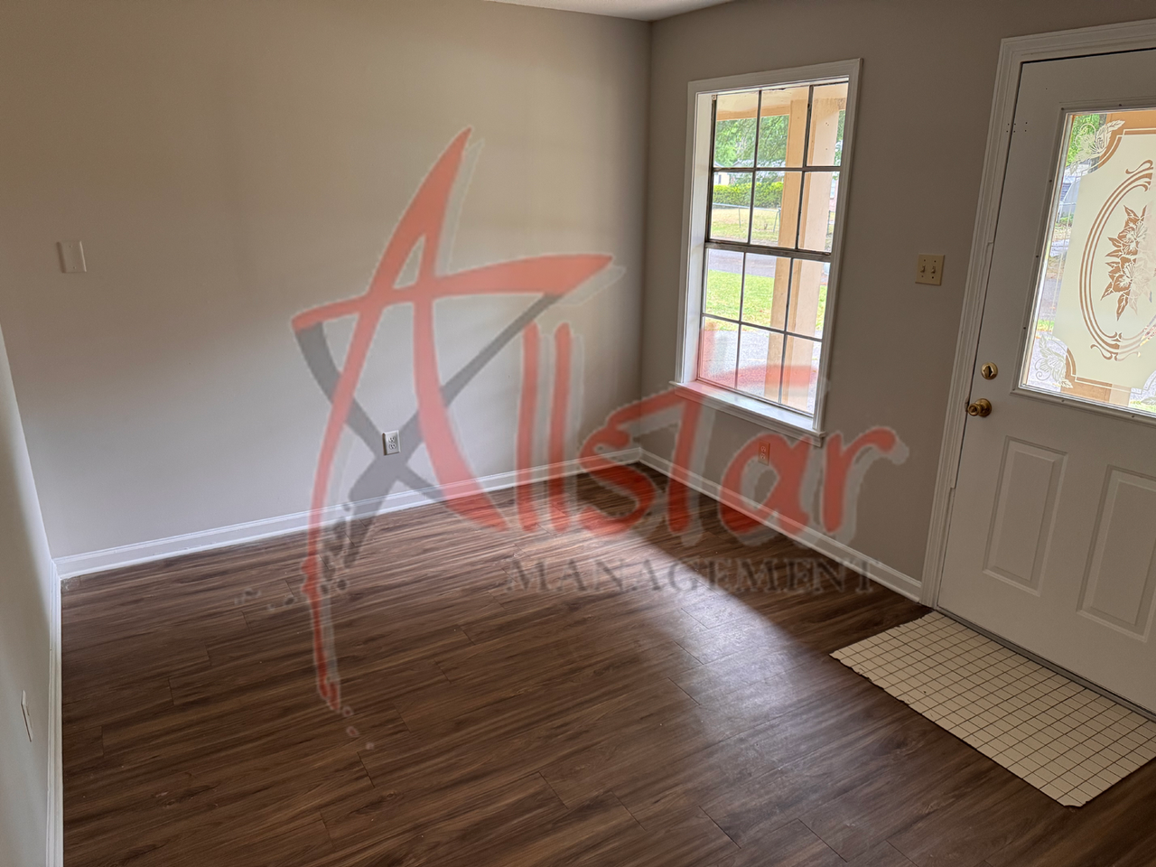 6475 Forest Glen Dr - Photo 3 of 14