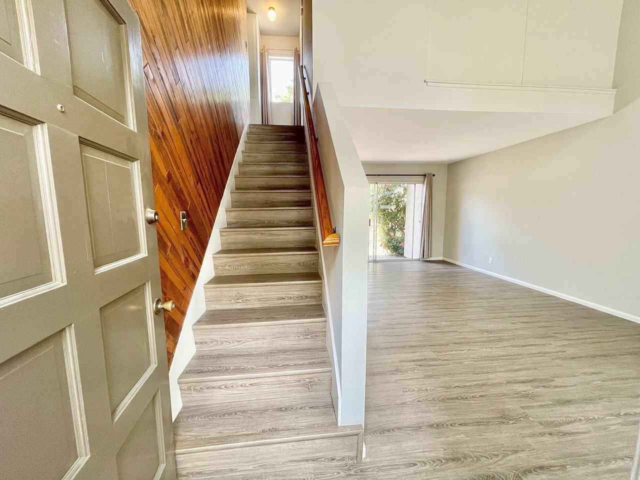 1271 Prairie Dog Cir - Photo 3 of 24