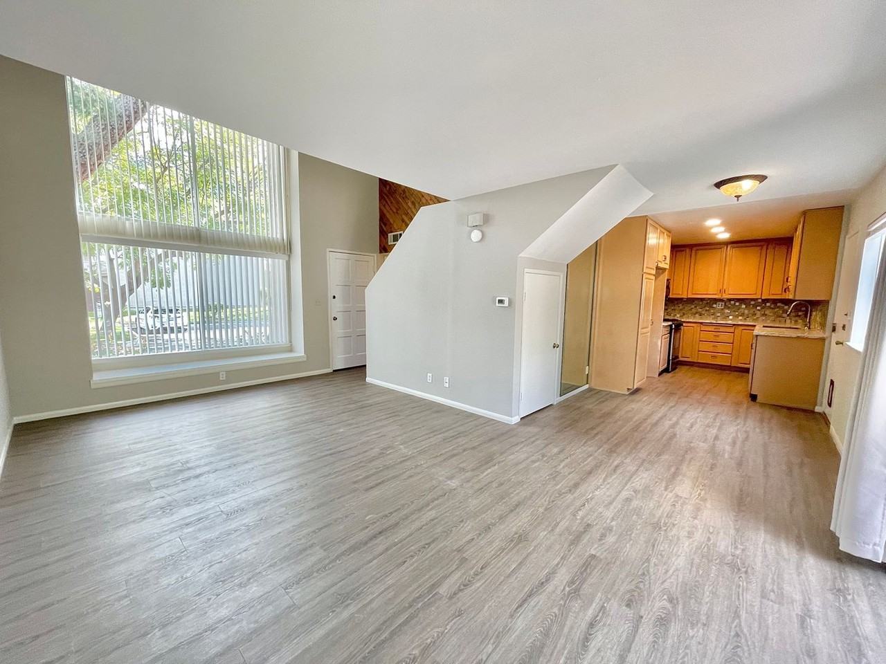 1271 Prairie Dog Cir - Photo 6 of 24