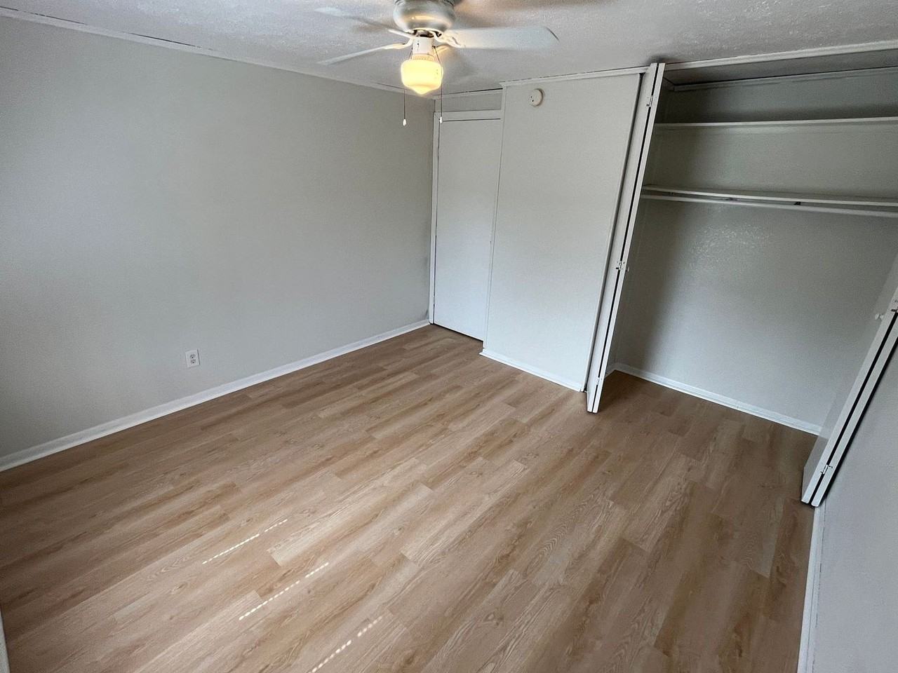 Bear Creek Apartments - Photo 5 of 21
