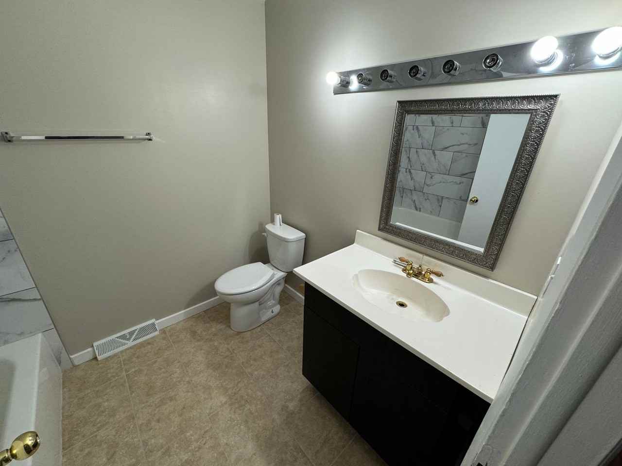 11955 E Arizona Dr - Photo 5 of 23