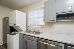 517 Rutledge Ave. - Photo 1 of 1