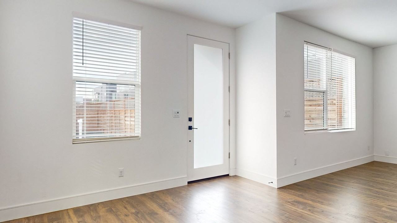 1668 Alnico Ln - Photo 2 of 29