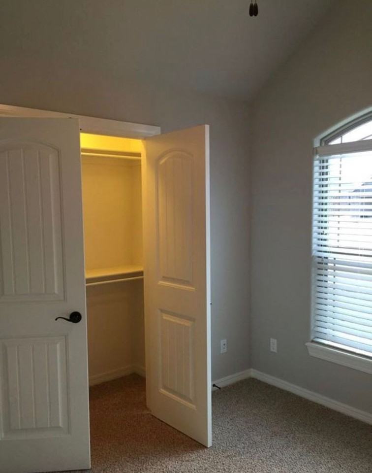 3061 N Downs Ave - Photo 7 of 22