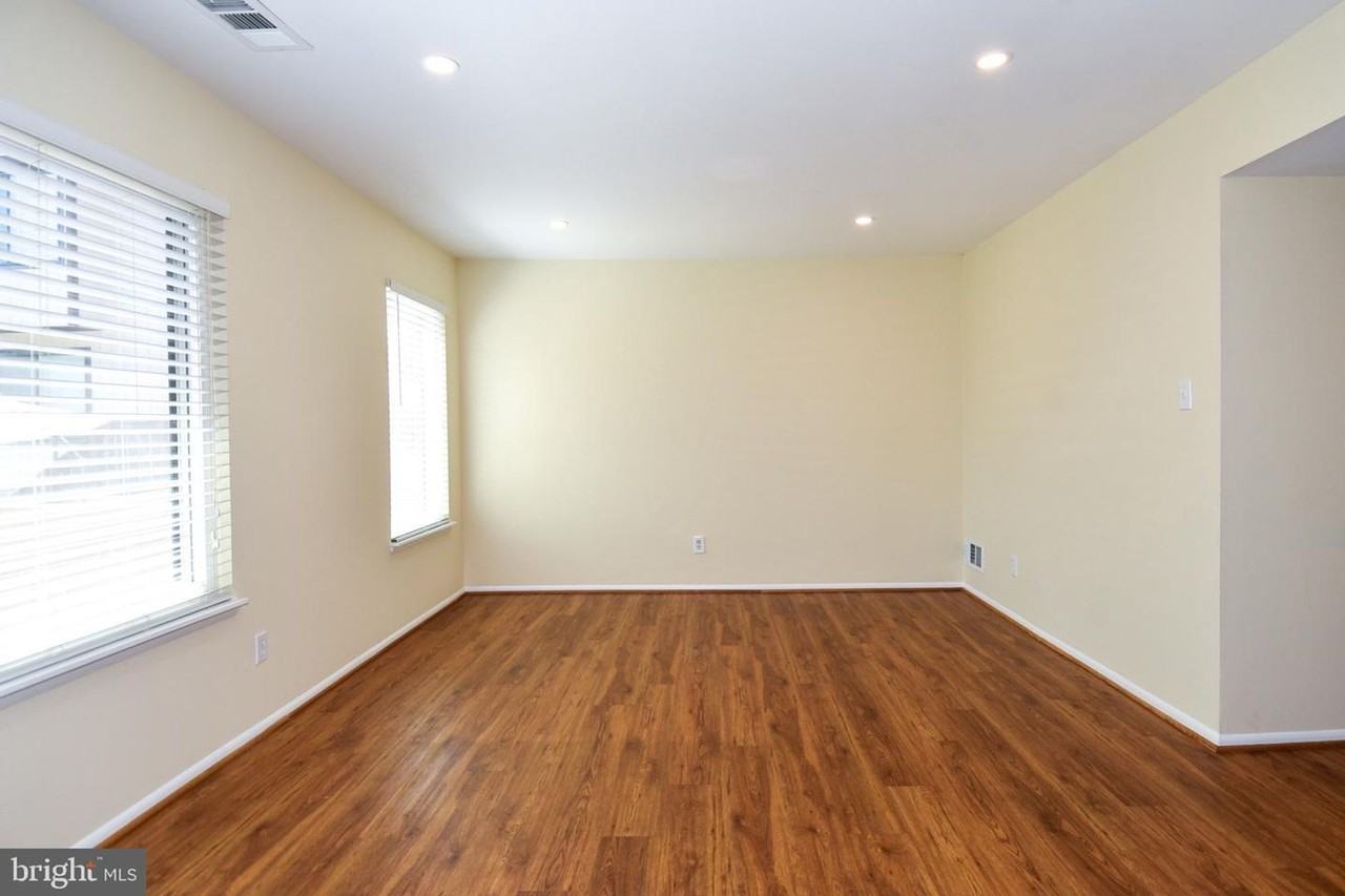 1809 Westwind Way - Photo 7 of 48