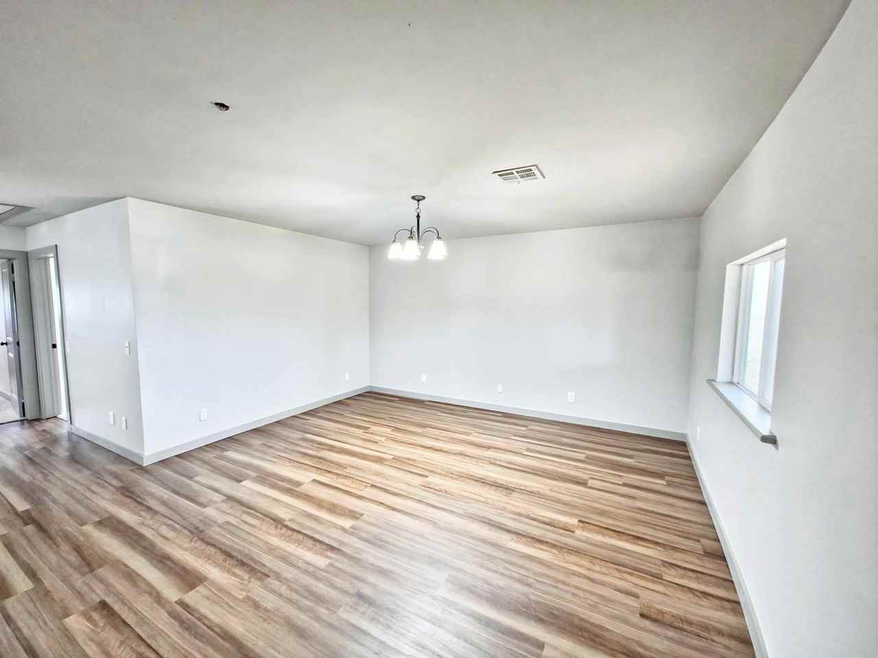 2750 Cobalt Ct Nw - Photo 2 of 27