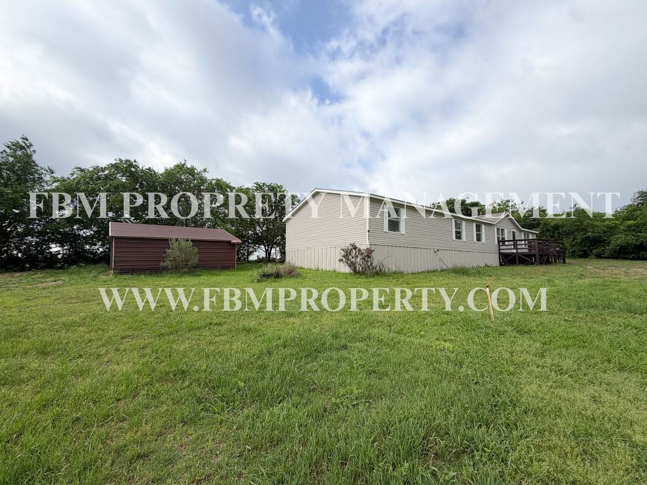 1075 Pluto Rd - Photo 2 of 20