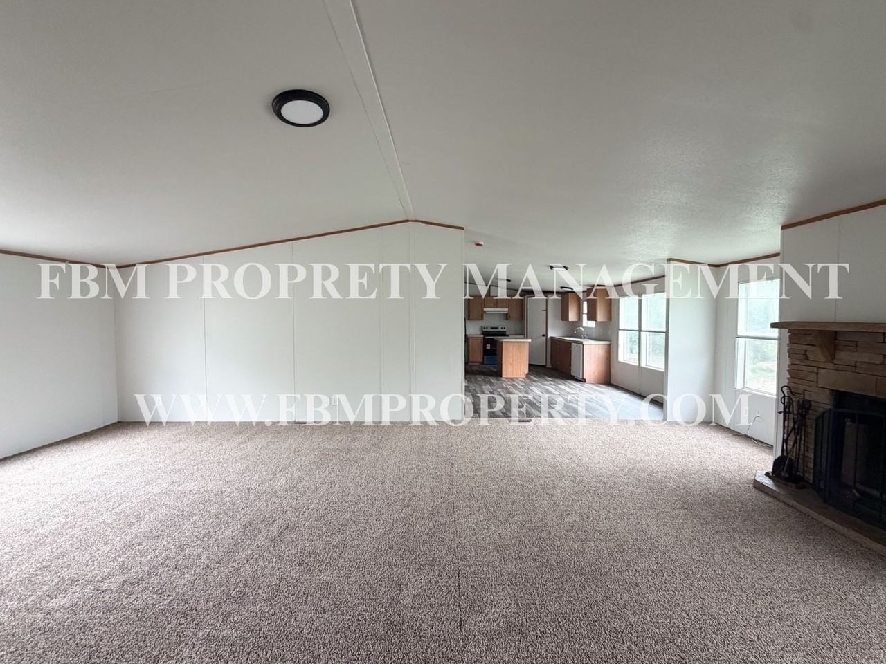 1075 Pluto Rd - Photo 6 of 20