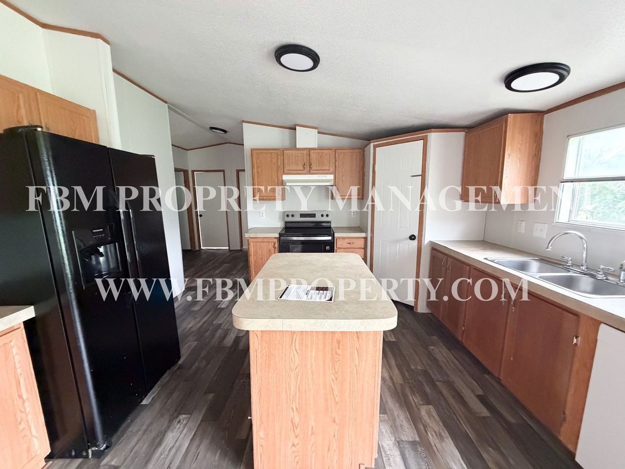 1075 Pluto Rd - Photo 7 of 20