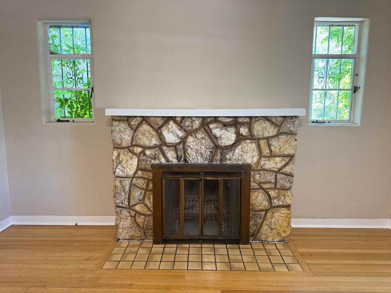 820 Vassar Dr Ne - Photo 4 of 25