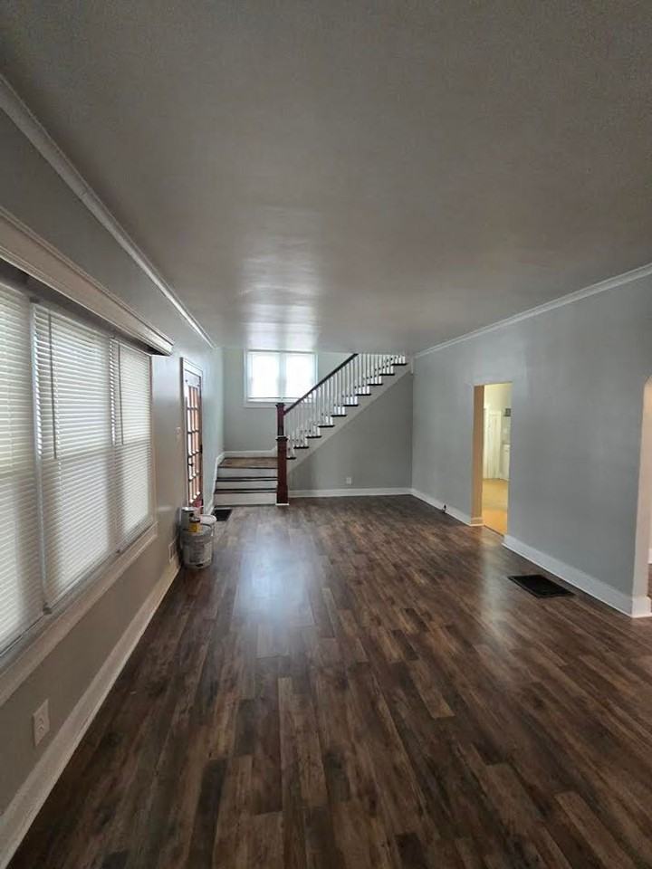 3217 3217 Rader ST Indianapolis IN 46208 - Photo 2 of 12