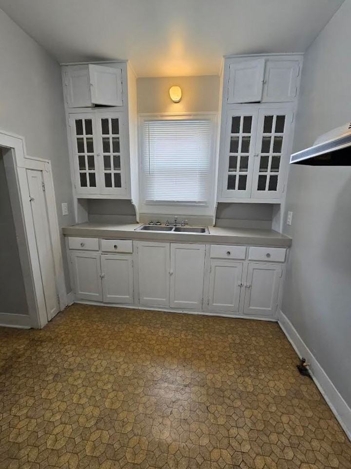 3217 3217 Rader ST Indianapolis IN 46208 - Photo 4 of 12