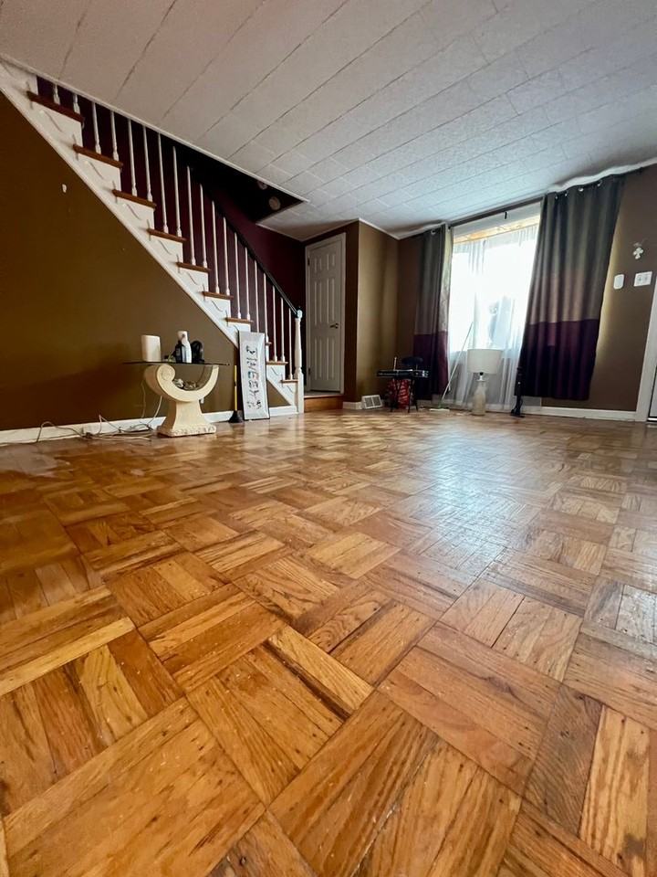 2121 Lardner St - Photo 3 of 22