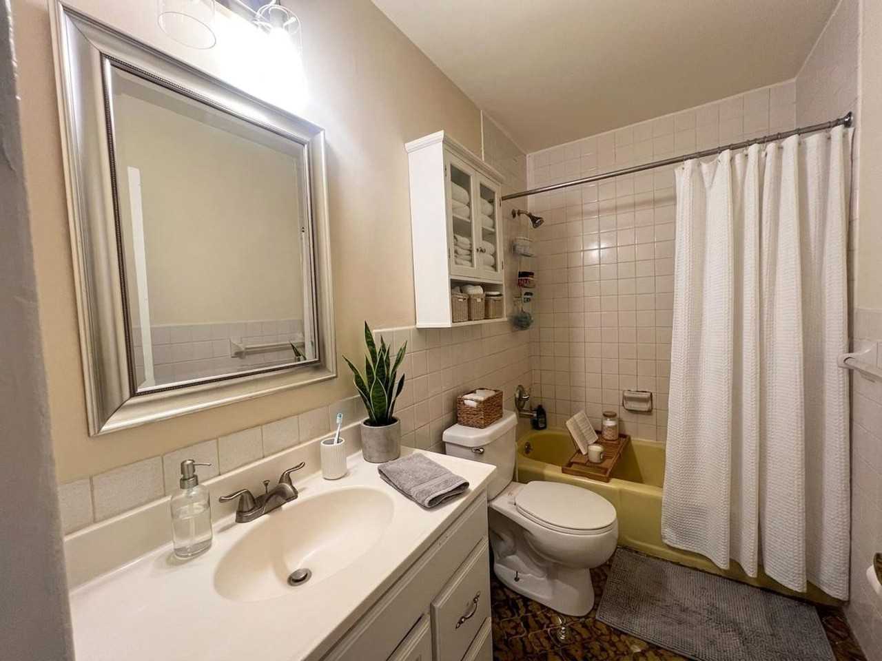 406-408  W Lafayette Street - Photo 7 of 23