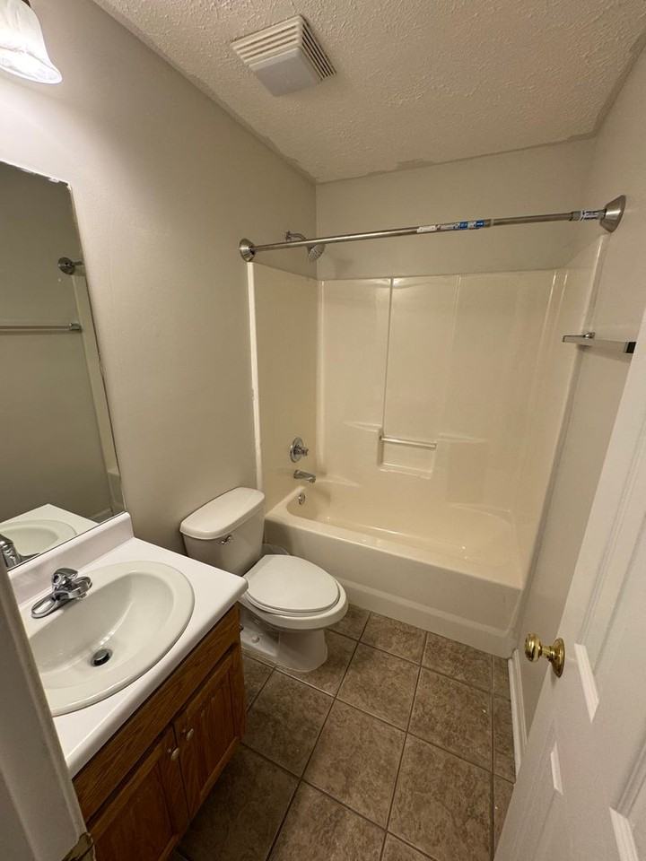 742 Meagan Ln - Photo 2 of 3