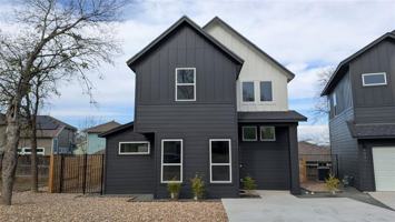 featured image of 2220 Yellow Jacket Ln #2
