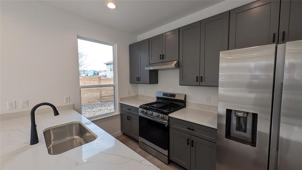 2220 Yellow Jacket Ln #2 - Photo 7 of 16