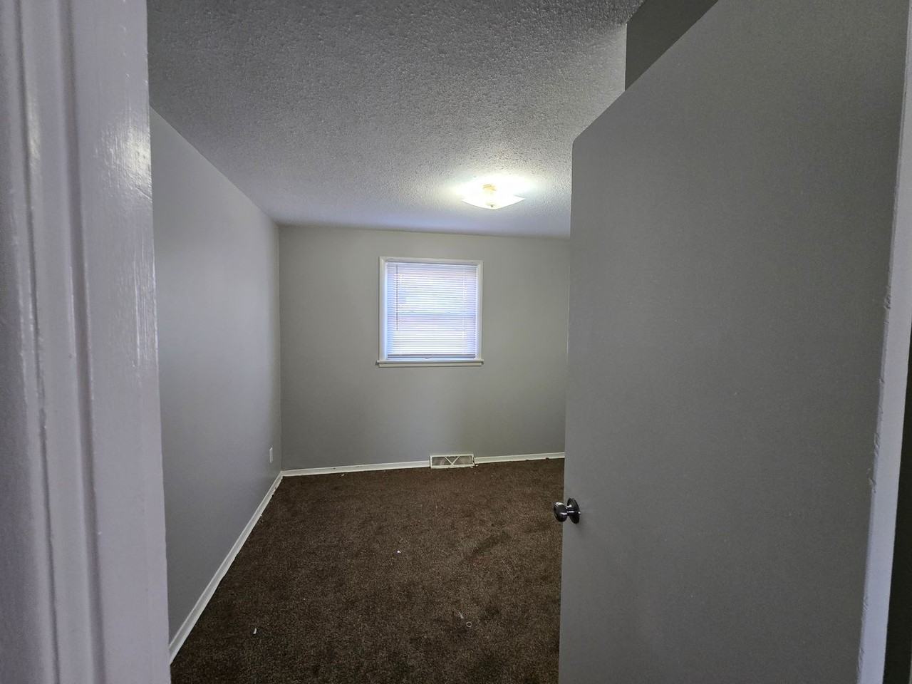 2618 Magnolia Dr - Photo 5 of 9