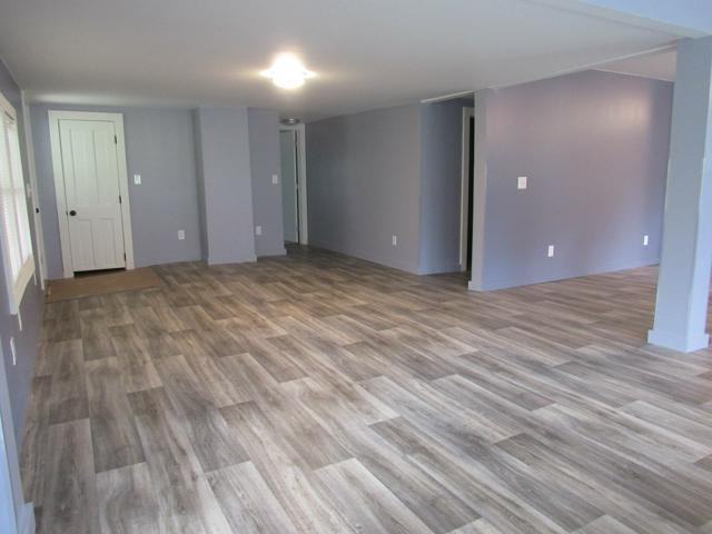 112 Saddle Crk - Photo 5 of 33