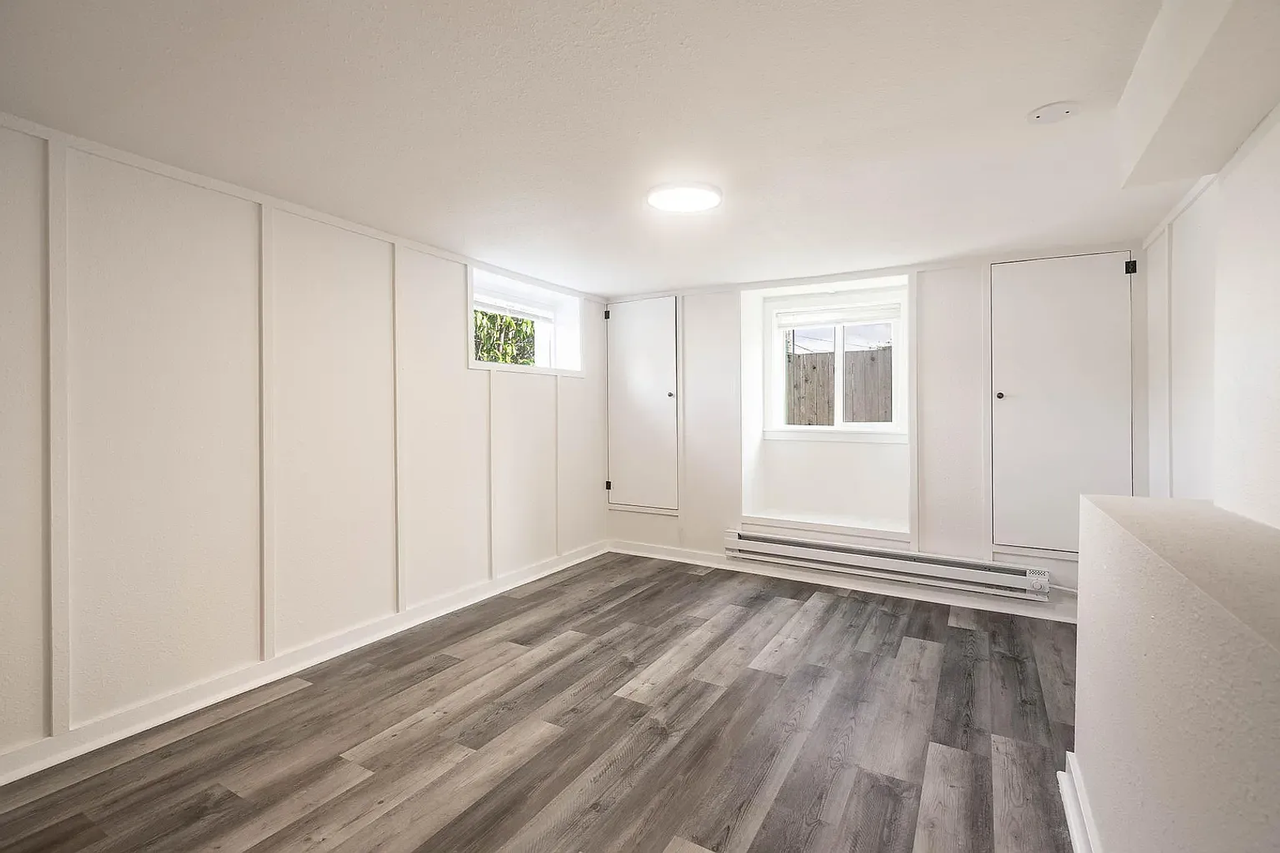 1312 39th St - Photo 5 of 13