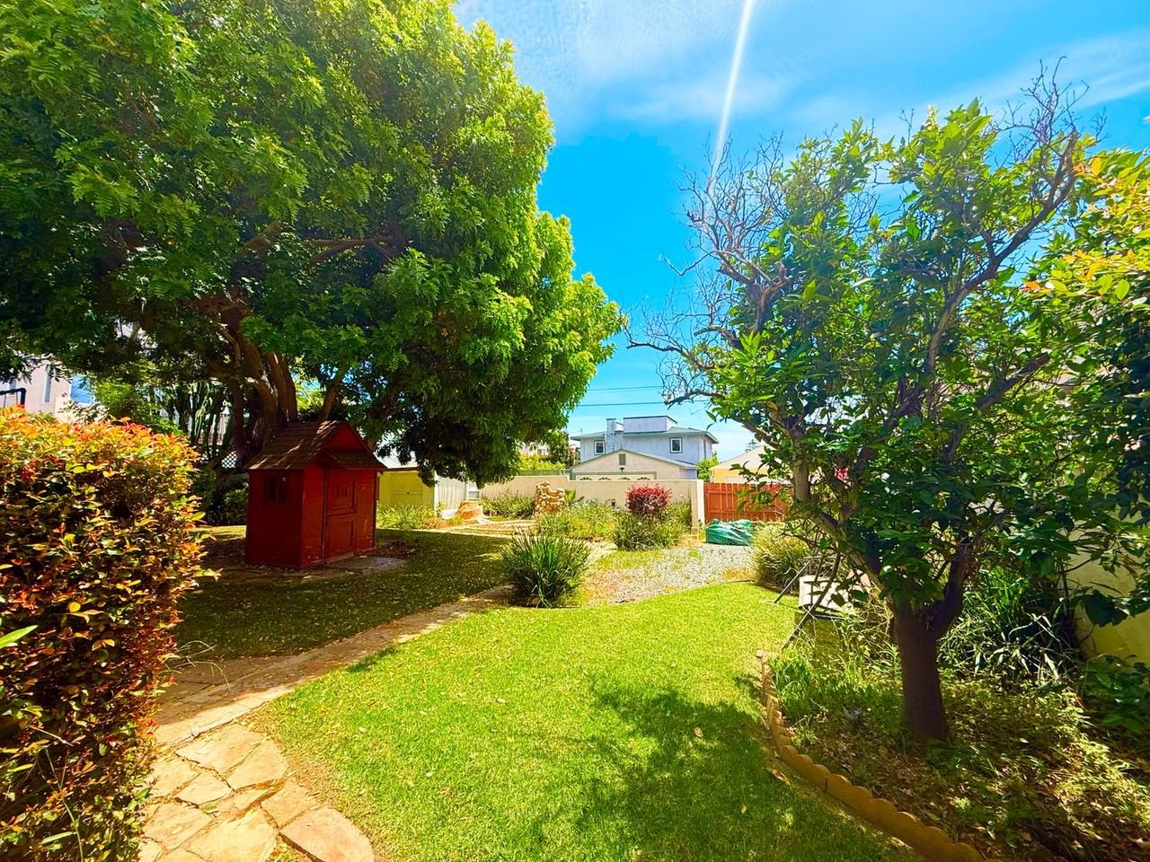 1159 Wilbur Ave - Photo 4 of 10