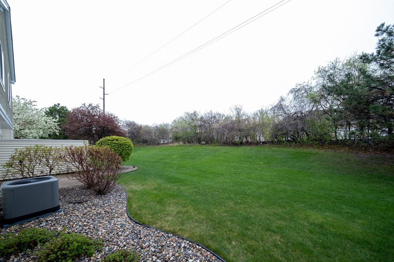 15353 Greenhaven Ln #106 - Photo 4 of 20