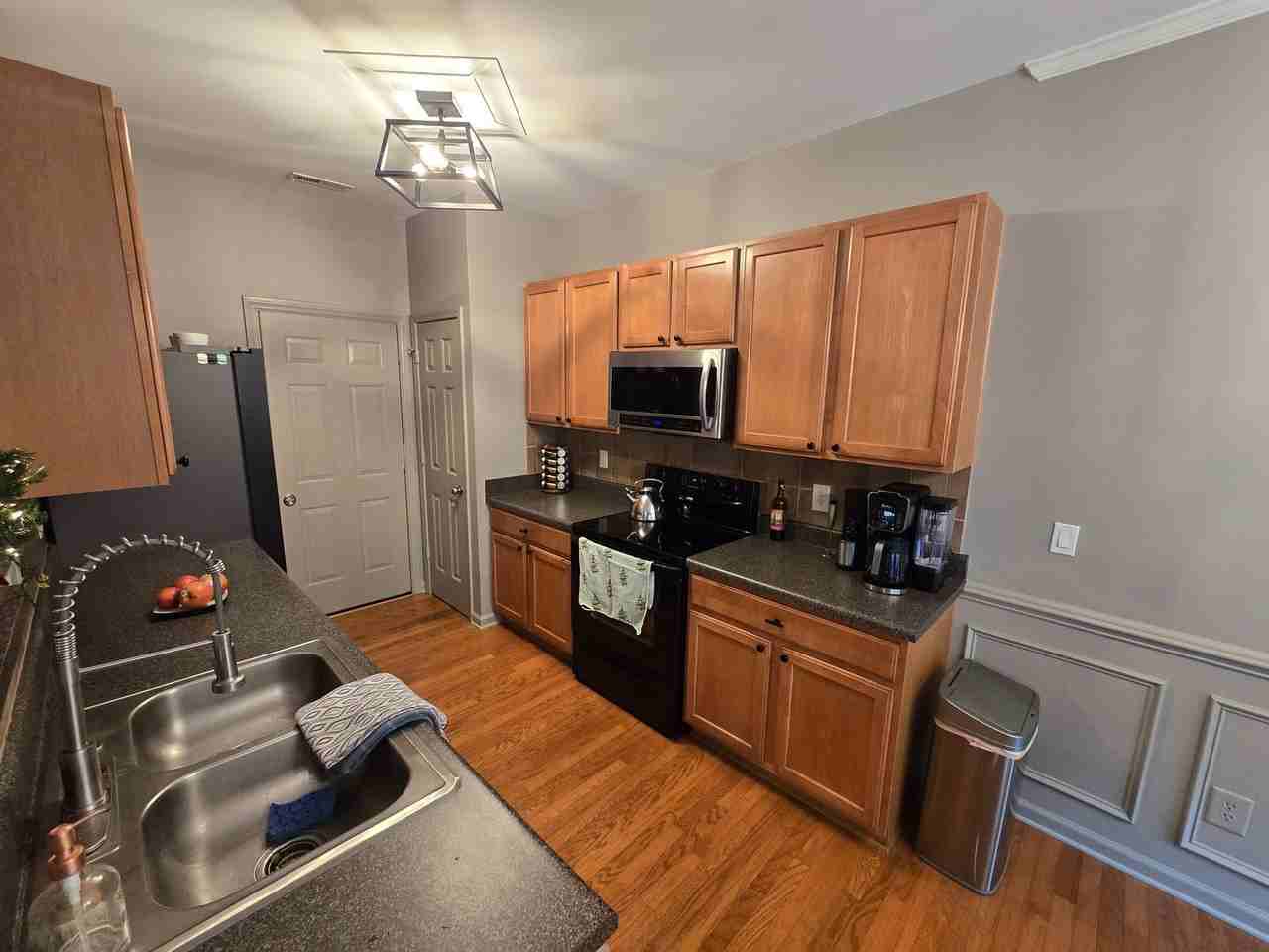 202 Storemont Way - Photo 6 of 25