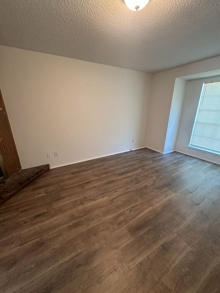 505 Mountain Ridge Rd - Photo 3 of 17