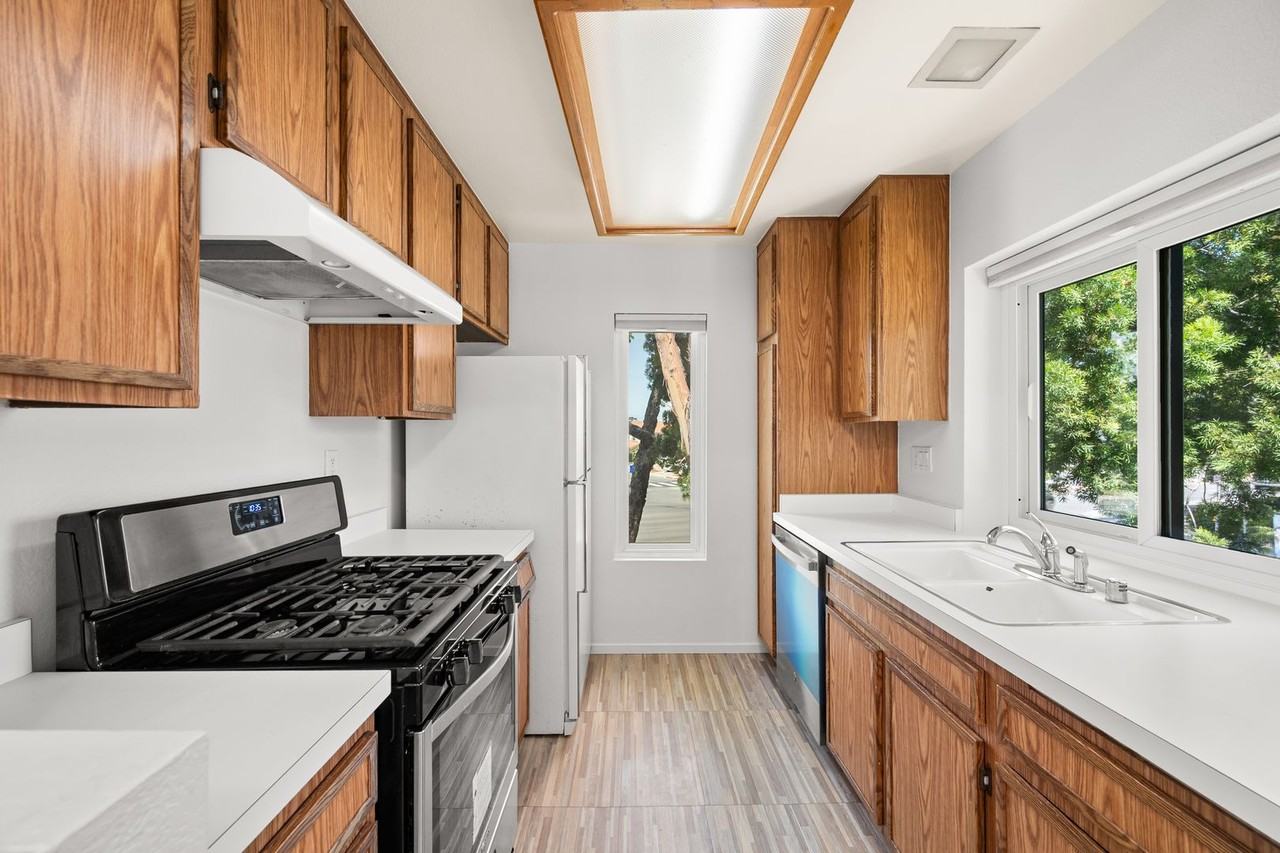 8355 Capricorn Way #12 - Photo 4 of 22