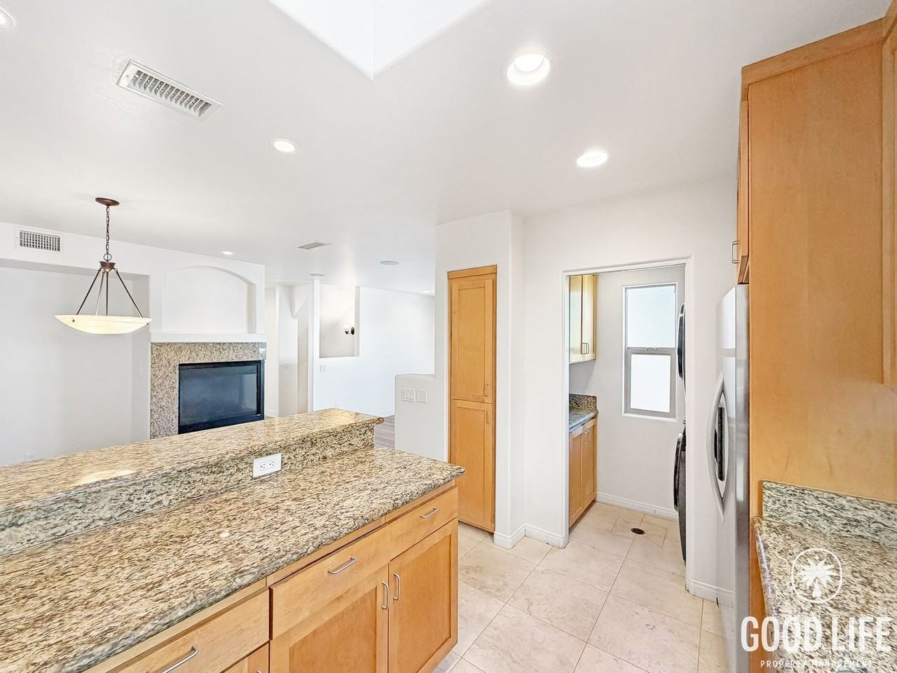 1820 Hornblend St - Photo 7 of 24