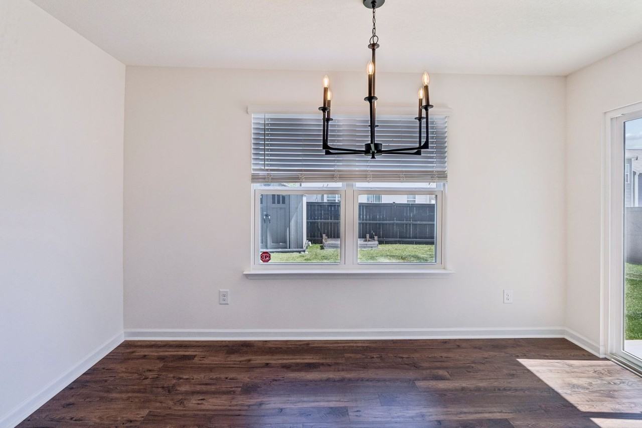 148 Crawford Cir - Photo 6 of 50