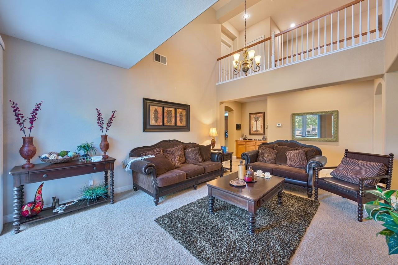 9952 Spring View Way - Photo 7 of 50