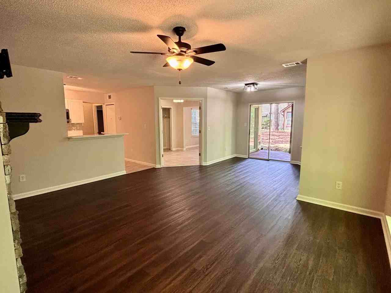 320 Hawkstone Way - Photo 3 of 18