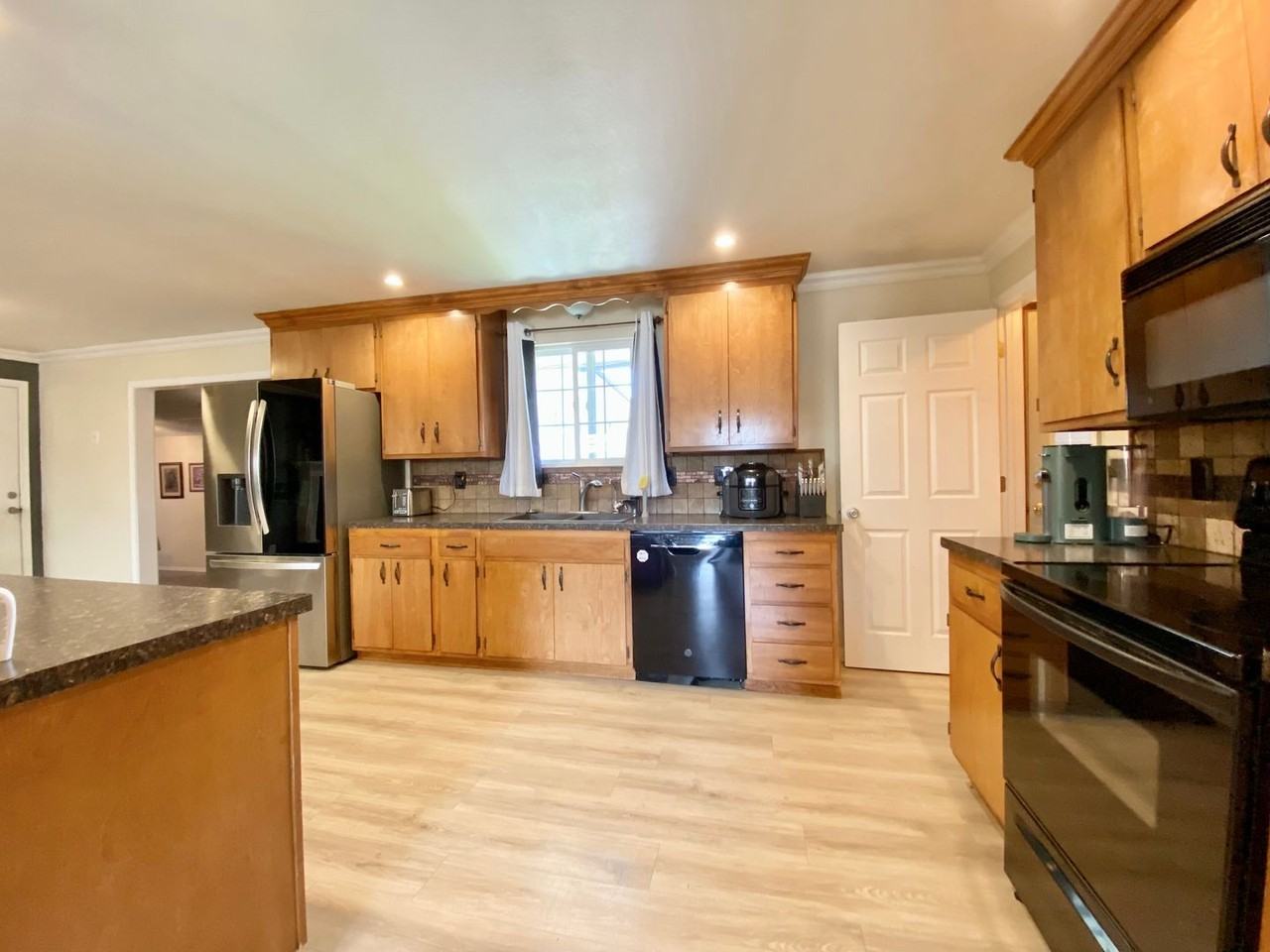 6513 W Chestnut Ave - Photo 5 of 27