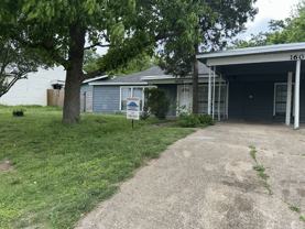 1606 Stewart St - Photo 1 of 1