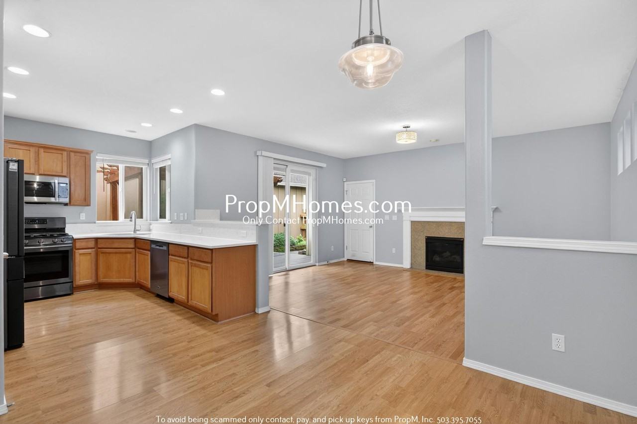 3456 3456 SE Ironwood Avenue - NEW PROPERTY - Photo 4 of 28