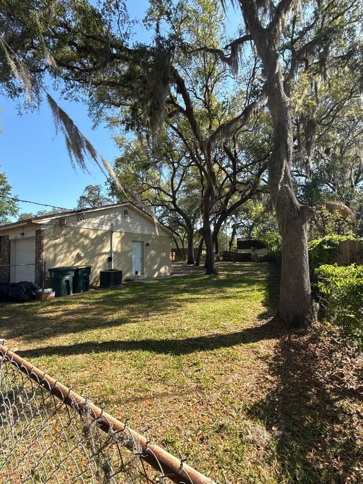 12637 Condor Dr - Photo 2 of 12