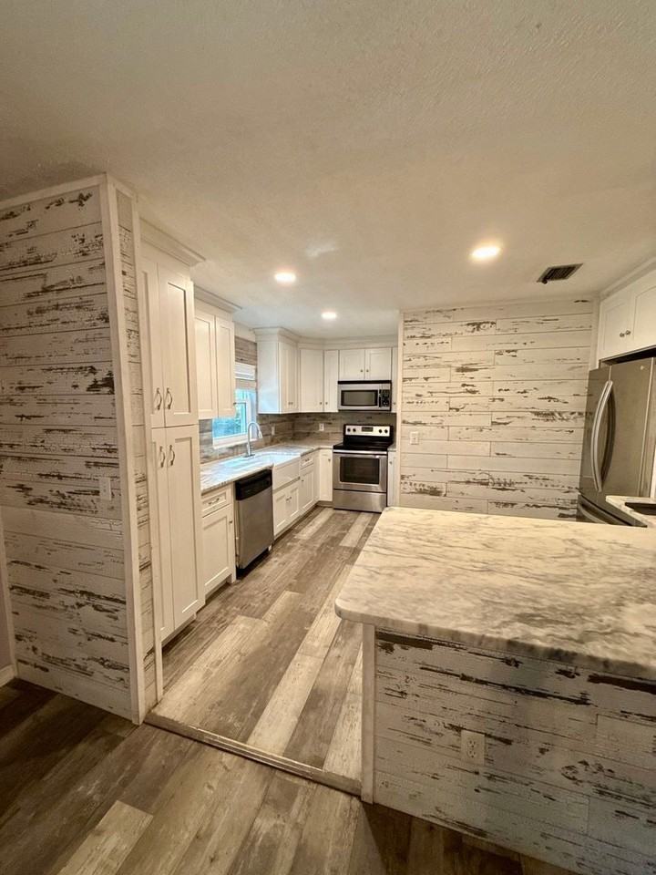 12637 Condor Dr - Photo 3 of 12